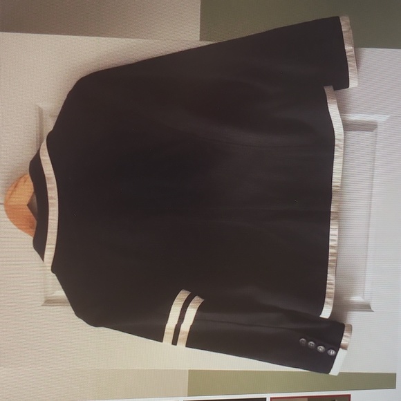 VS PINK Preppy schoolgirl crest blazer M - Picture 2 of 7